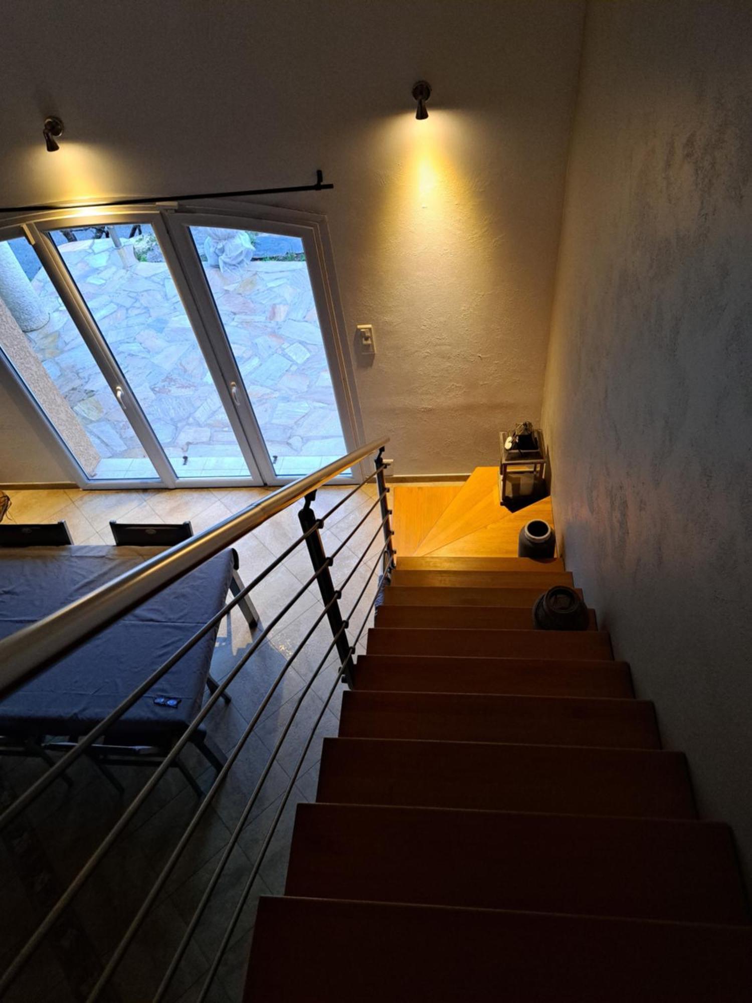 Chambre Prive Entre Lyon Et St Etienne Exterior foto